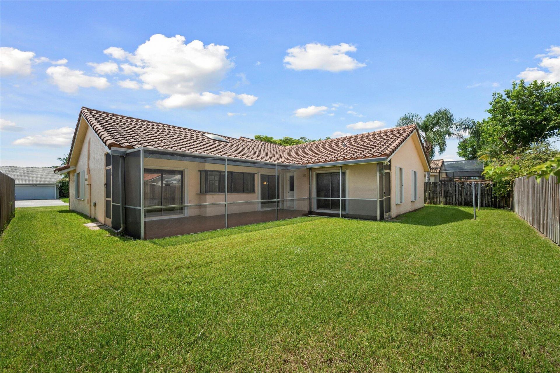 10407 NW 7th Street, Plantation, FL 33324 Photo