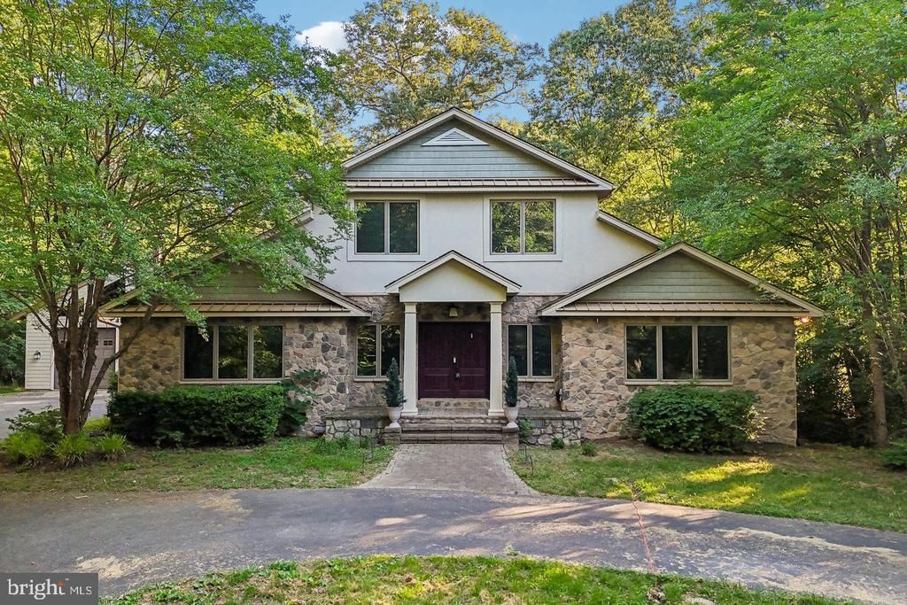 10060 HARMONY HILL LANE , LA PLATA, MD 20646