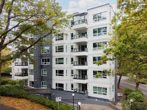 1500 Elford St , Unit #303, Victoria, BC V8R 3X8