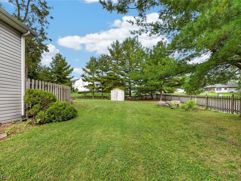 9928 Highland Way, Streetsboro, OH 44241 Photo 4
