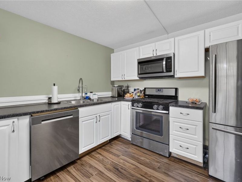 9928 Highland Way, Streetsboro, OH 44241 Photo 9