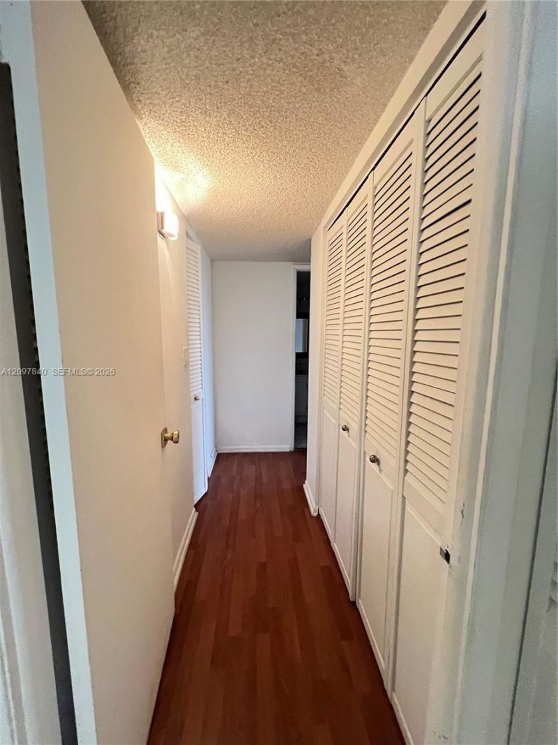 18151 NE 31st Ct , Unit 504, Aventura, FL 33160 Photo