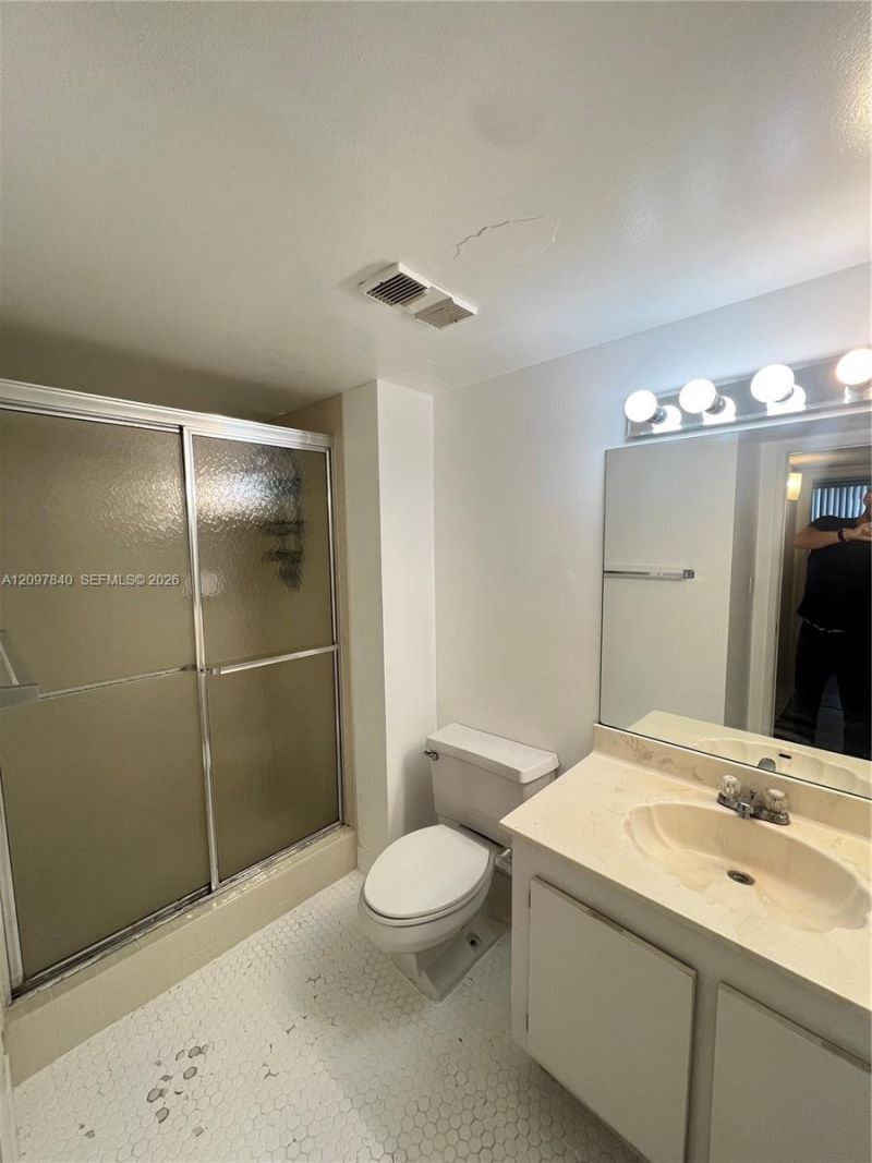 18151 NE 31st Ct , Unit 504, Aventura, FL 33160 Photo