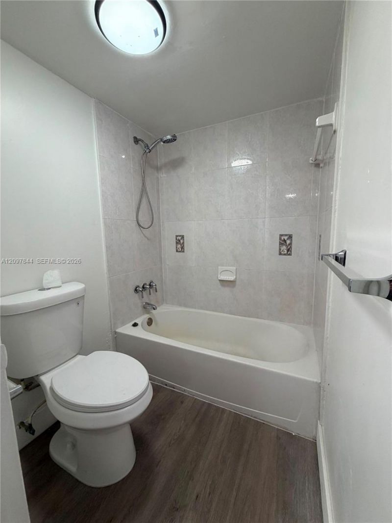 3390 Foxcroft Rd , Unit C107, Miramar, FL 33025 Photo