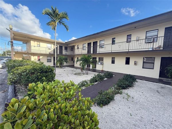 3330 NW 48th Ter , Unit 102, Miami, FL 33142