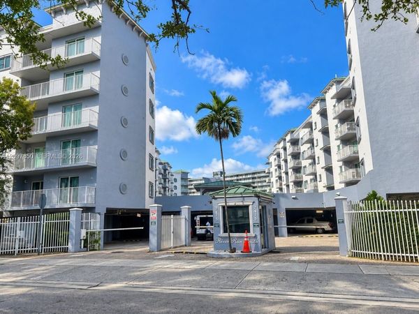 2475 NW 16th St Rd , Unit 513, Miami, FL 33125