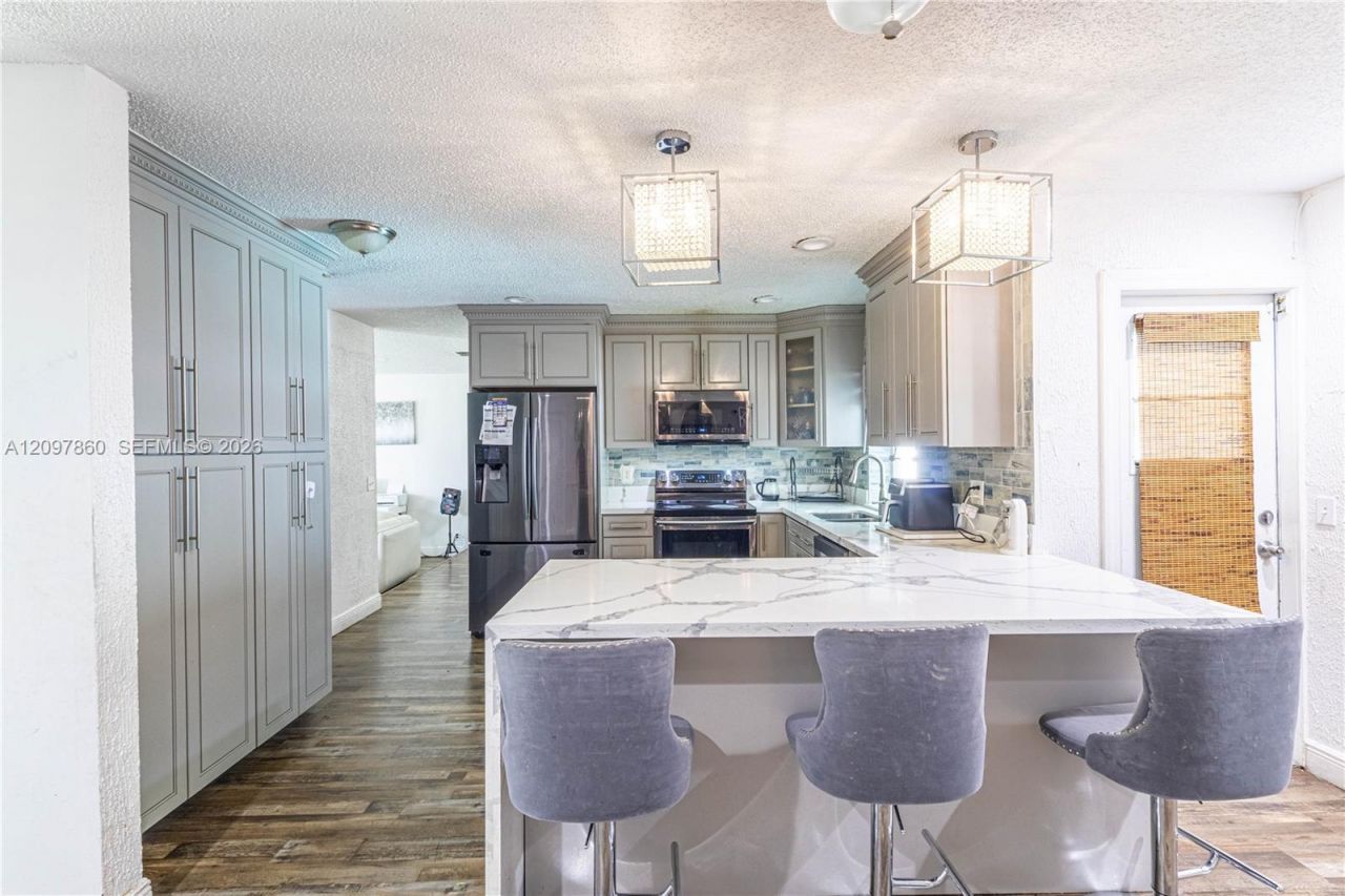 5600 NW 57th Way , Tamarac, FL 33319 Photo