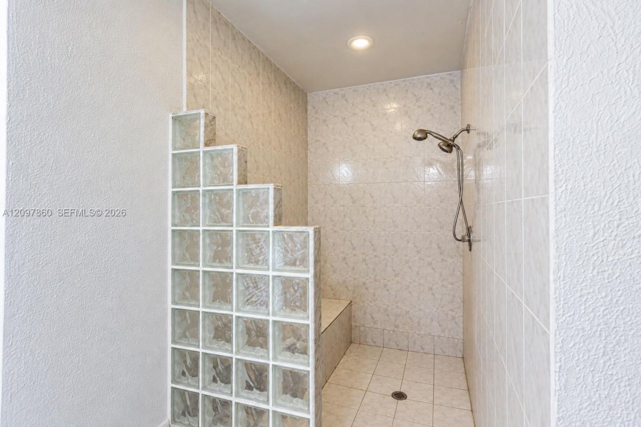5600 NW 57th Way , Tamarac, FL 33319 Photo
