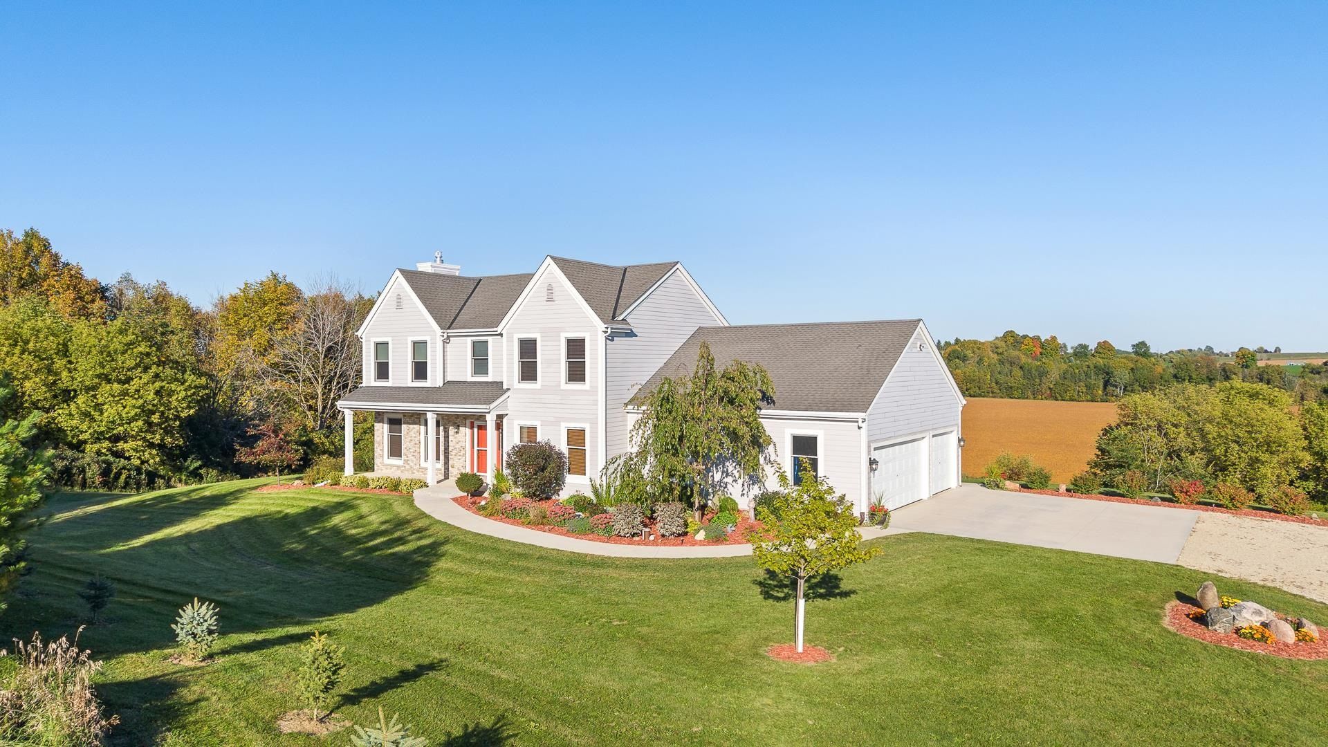 9660 Skyline Drive, Allenton, WI 53002 Main Photo