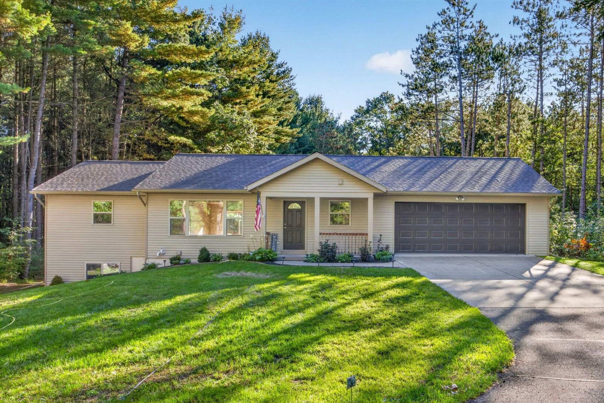 10807 Crawford Lake Trail, Cedar Springs, MI 49319 Main Photo