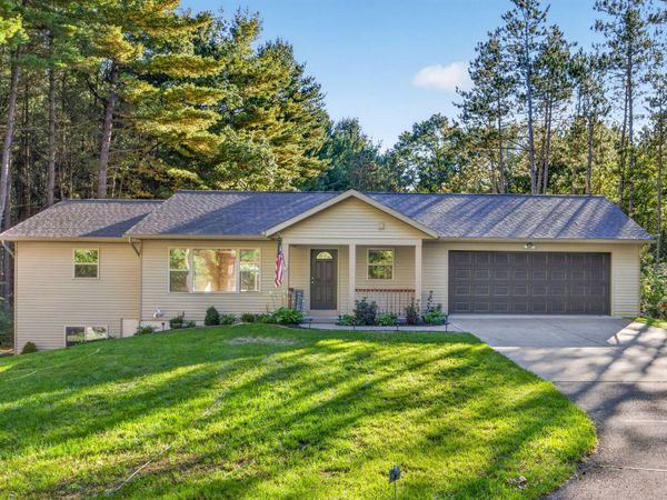 10807 Crawford Lake Trail, Cedar Springs, MI 49319