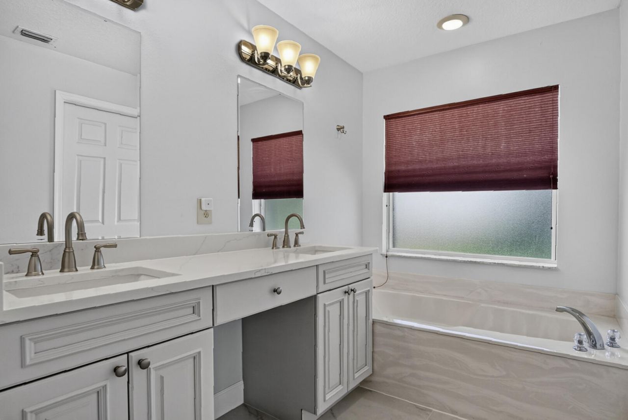 3408 SW Funtuna Street, Port Saint Lucie, FL 34953 Photo