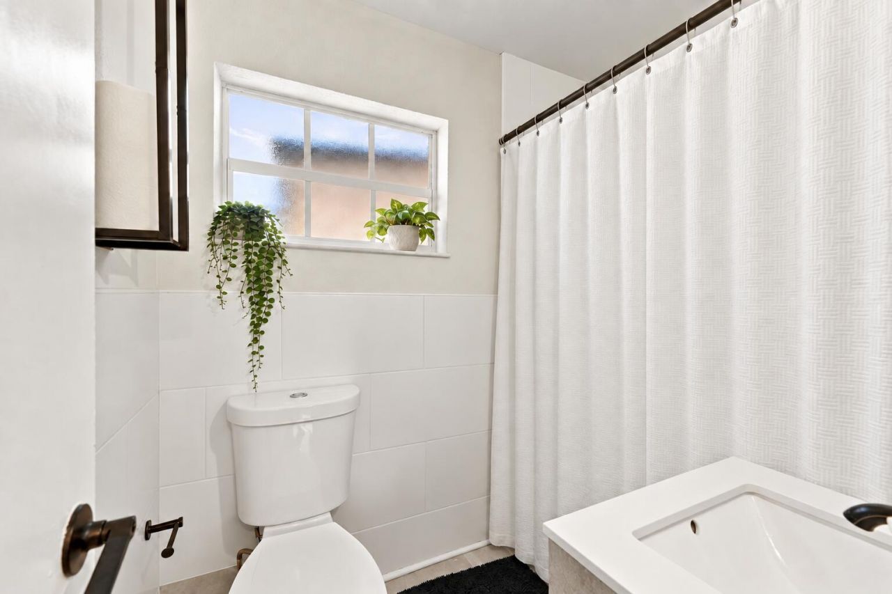 2775 NE 16th Avenue, Pompano Beach, FL 33064 Photo