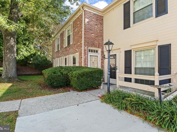 176 CHESHIRE DRIVE , PENLLYN, PA 19422