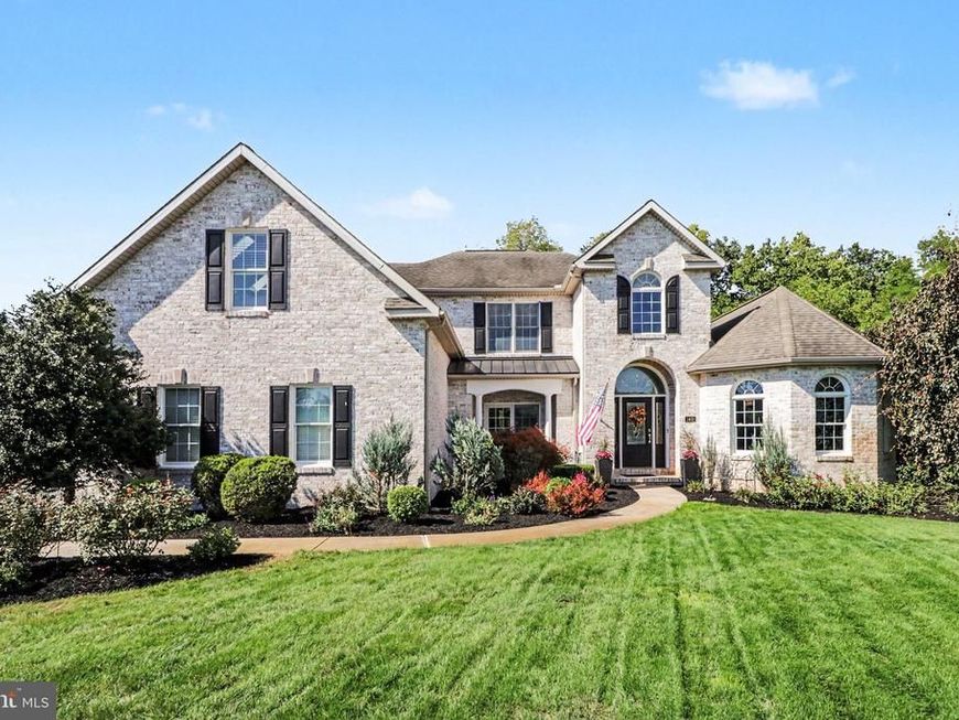 1402 Wellgate Lane, Mechanicsburg, PA 17055 Main Photo