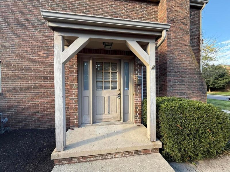 4545 Sandringham Drive, Upper Arlington, OH 43220 Photo 7