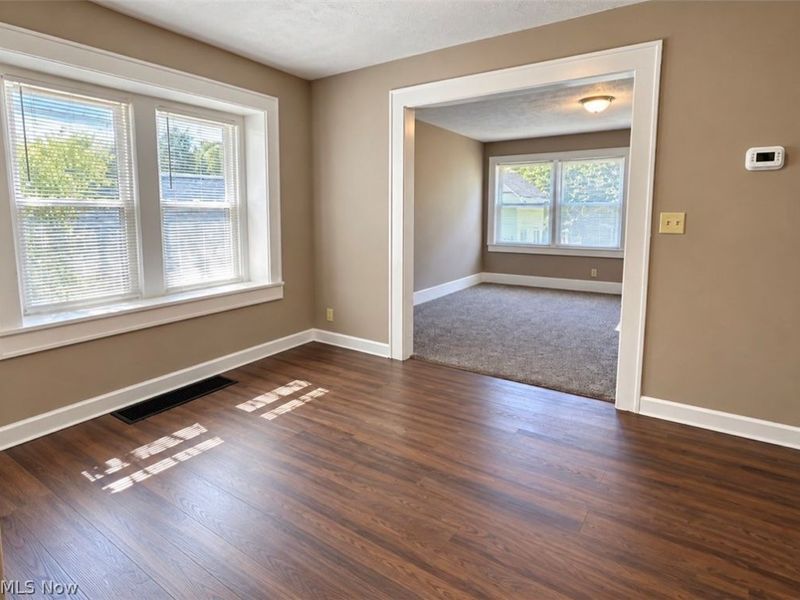 847 Keeney Street, Akron, OH 44310 Photo 4