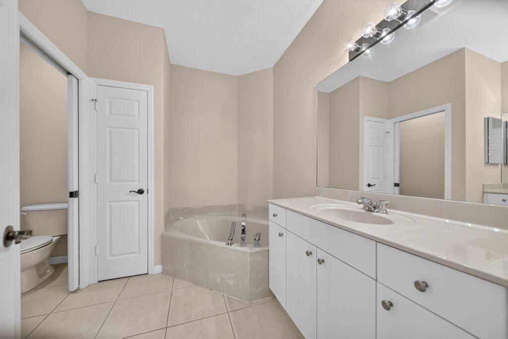 1559 SE Tidewater Place, Stuart, FL 34997 Photo