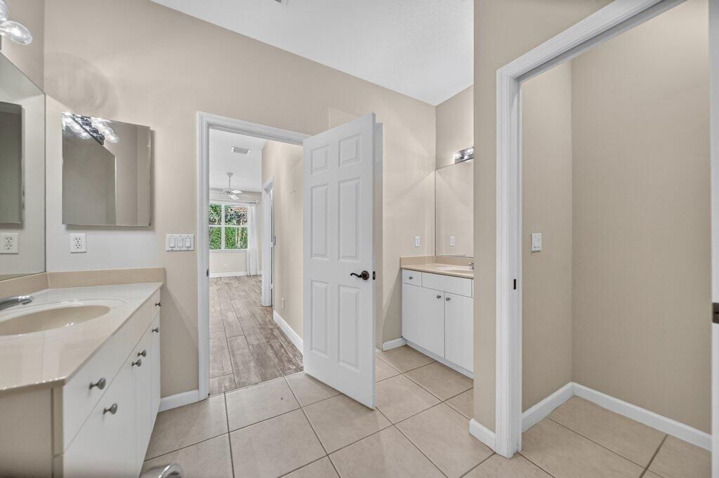 1559 SE Tidewater Place, Stuart, FL 34997 Photo