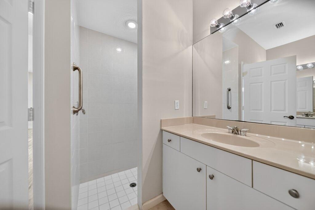 1559 SE Tidewater Place, Stuart, FL 34997 Photo