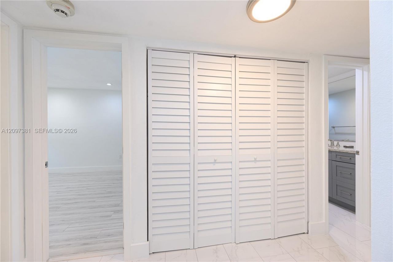 15888 SW 95th Ave , Unit 218, Miami, FL 33157 Photo