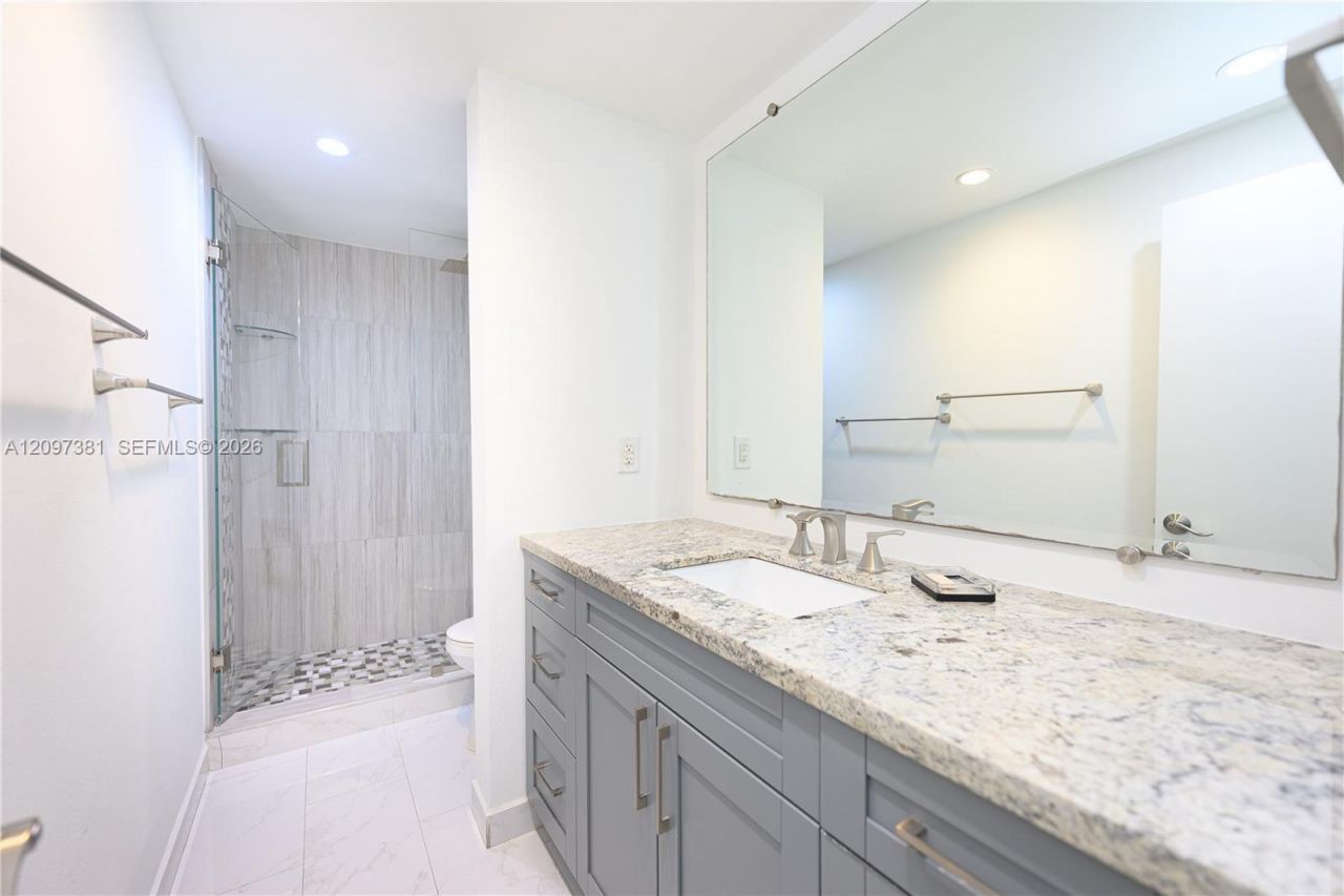 15888 SW 95th Ave , Unit 218, Miami, FL 33157 Photo