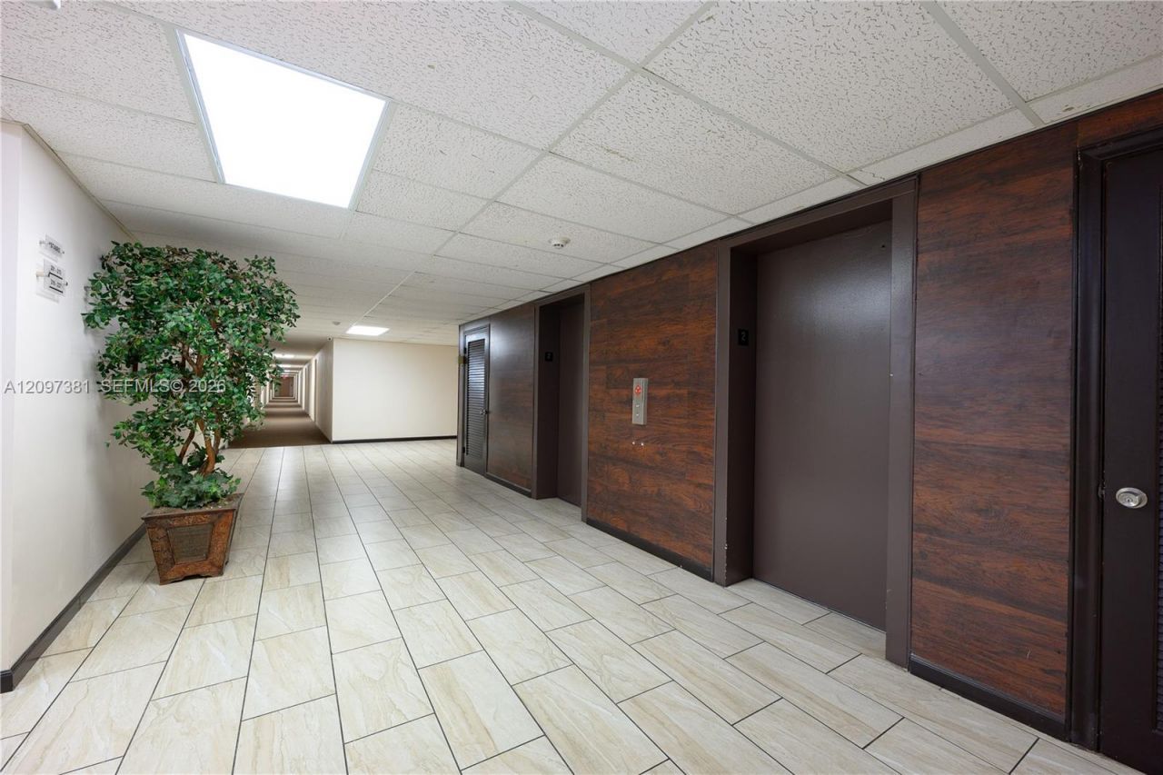 15888 SW 95th Ave , Unit 218, Miami, FL 33157 Photo