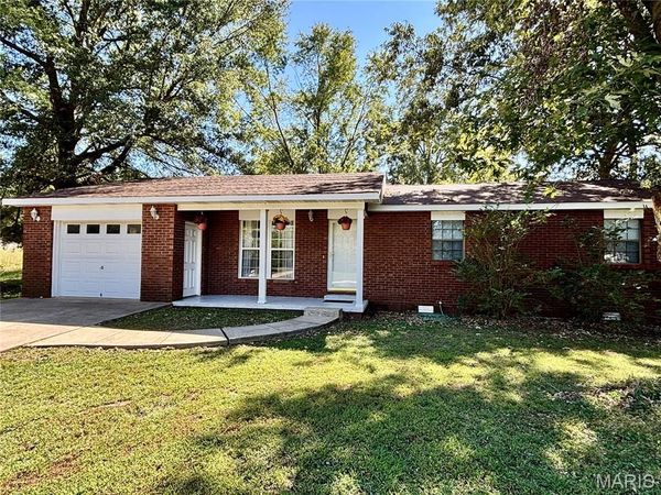 702 E Silver St , Naylor, MO 63953