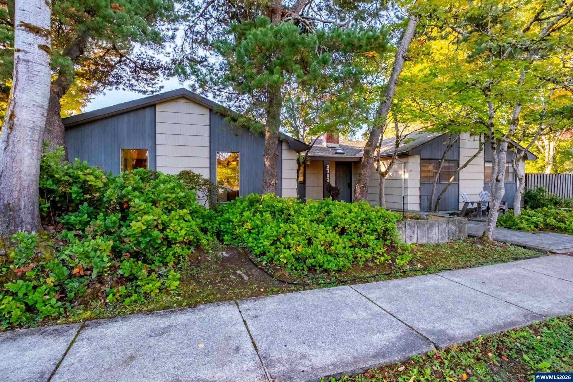 2710 NW Mulkey Av, Corvallis, OR 97330 Main Photo