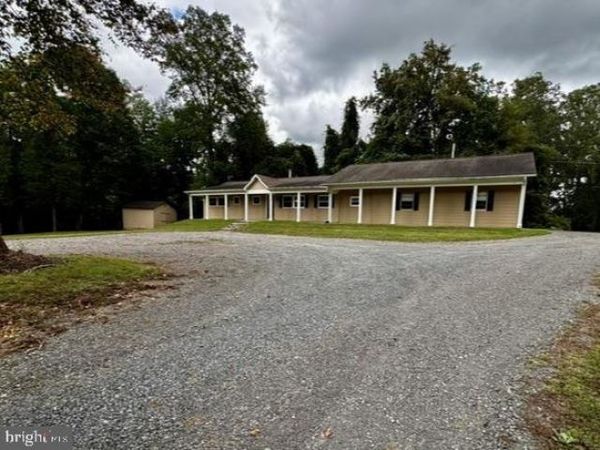 2285 EDWARD KING LANE , AMISSVILLE, VA 20106