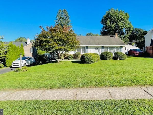 182 CAMPMEETING ROAD, WILLOW GROVE, PA 19090
