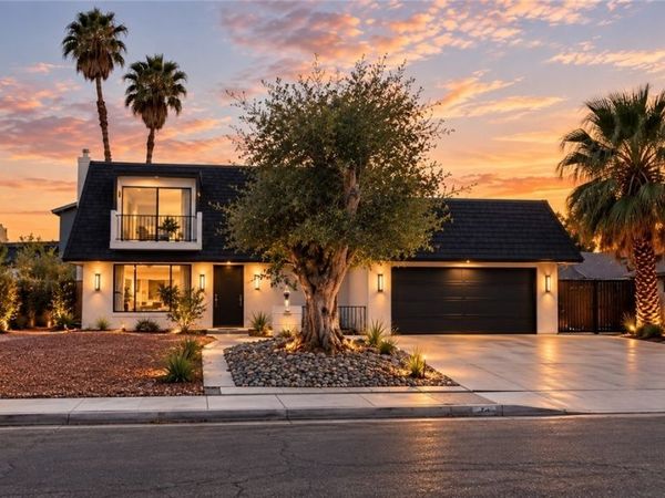 3019 Topaz Street, Las Vegas, NV 89121