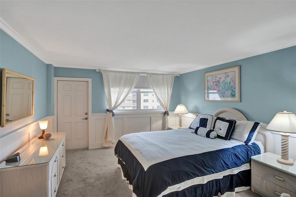 1050 Hillsboro Mile, Unit 805W, Hillsboro Beach, FL 33062 Photo