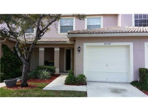 8537 W SOUTHGATE SHORES Circle E, Tamarac, FL 33321