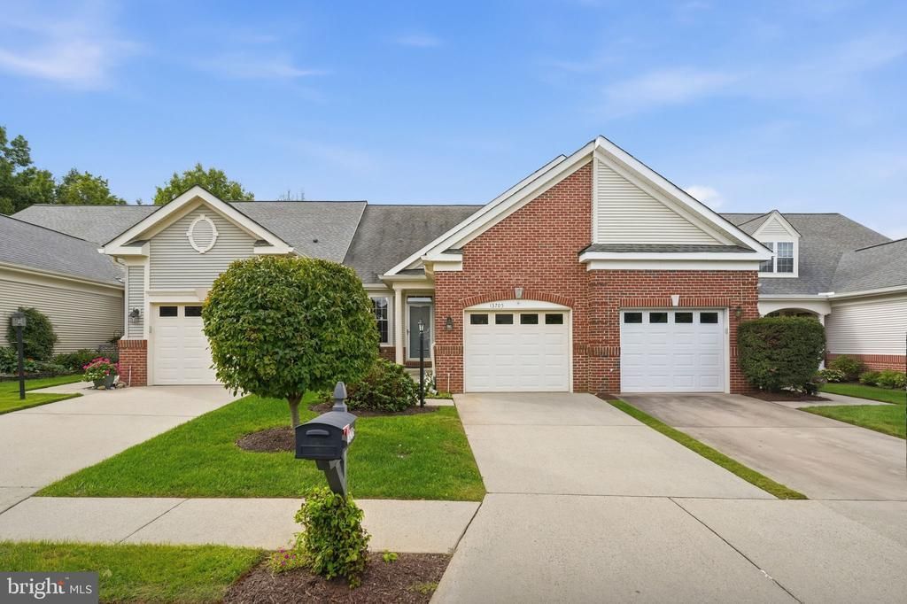 13705 Longmeade Court, Gainesville, VA 20155 Main Photo