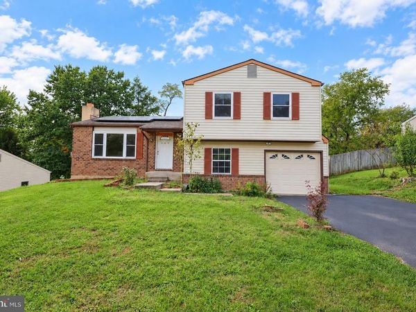 561 THRUSH COURT, HARRISBURG, PA 17111