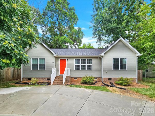 919 Edgemont Avenue , Belmont, NC 28012