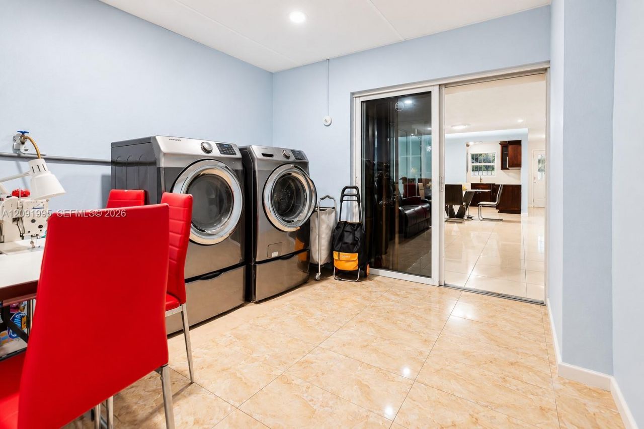 7000 W 15th Ct , Hialeah, FL 33014 Photo