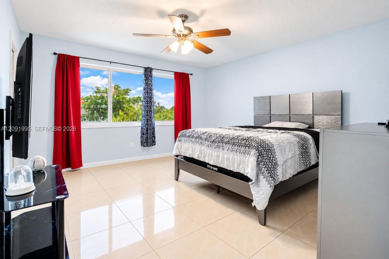 7000 W 15th Ct , Hialeah, FL 33014 Photo