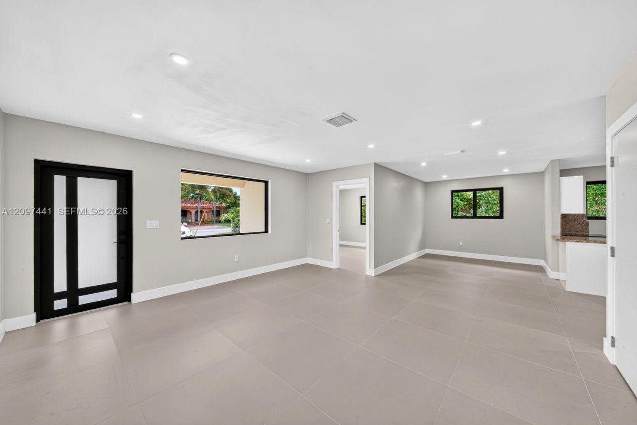 2216 SW 62nd Ave , Unit 1, Miami, FL 33155 Photo