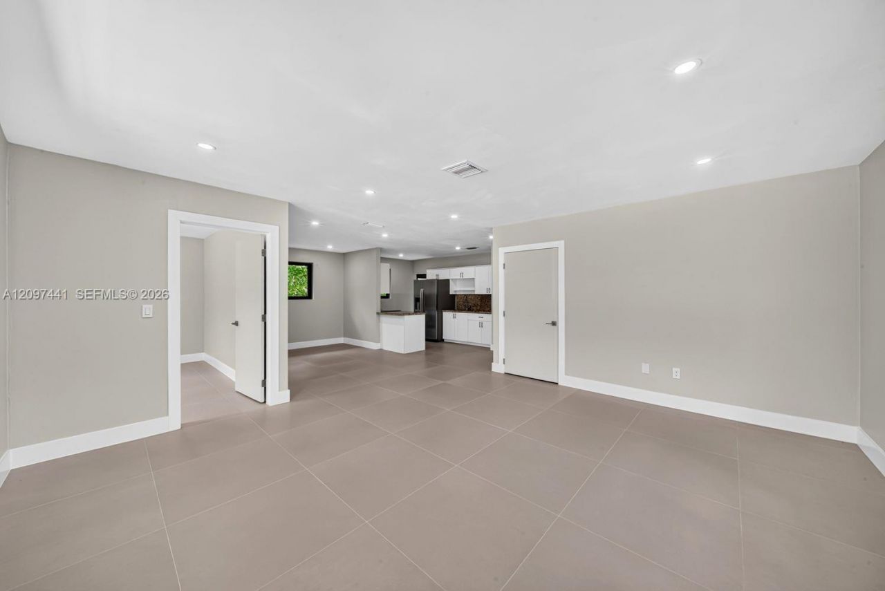 2216 SW 62nd Ave , Unit 1, Miami, FL 33155 Photo
