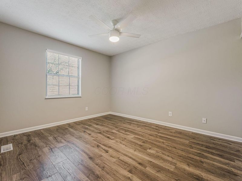 3752 Cypress Creek Drive, Columbus, OH 43228 Photo 15