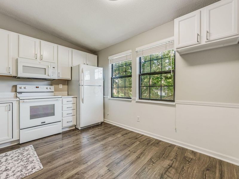3752 Cypress Creek Drive, Columbus, OH 43228 Photo 7