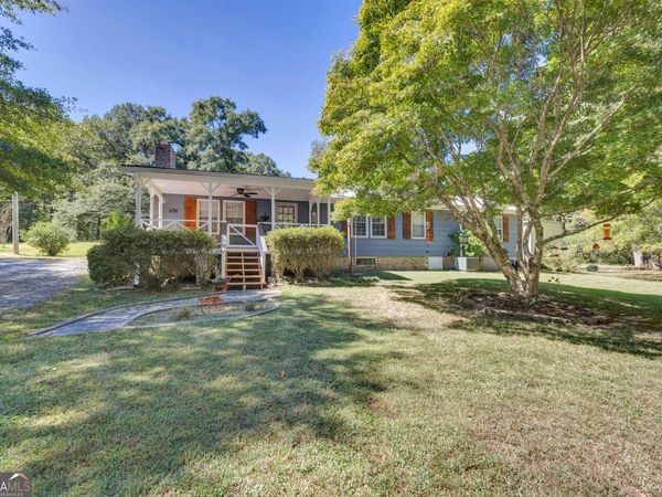 229 E Soule Street, Oxford, GA 30054