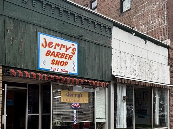 339-341 E MAIN Street, Galesburg, IL 61401