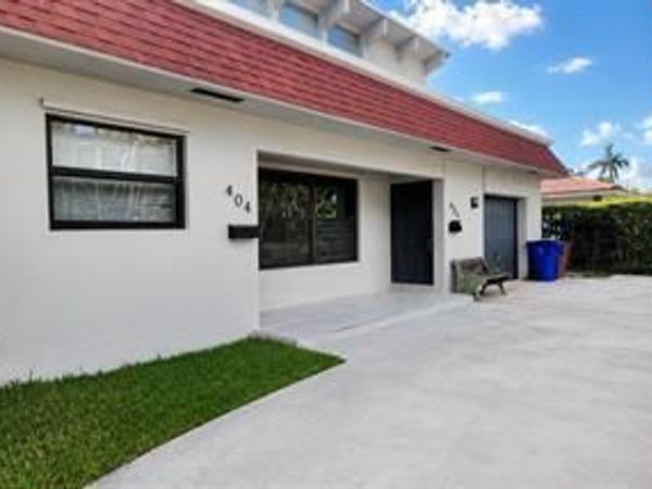 404 SE 6th Avenue, Deerfield Beach, FL 33441