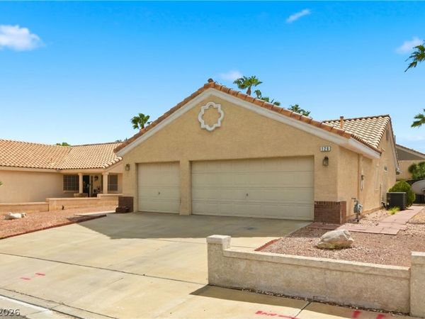126 Grandview Drive , Henderson, NV 89002