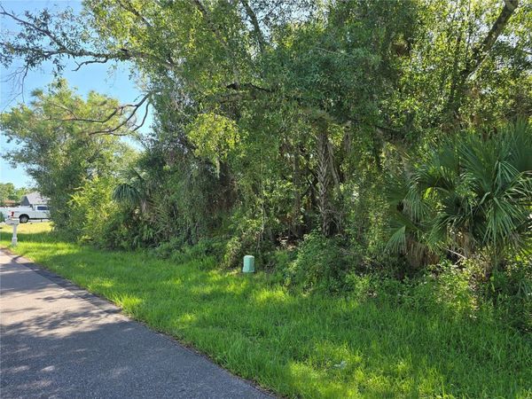 1235 WESTPORT STREET , PORT CHARLOTTE, FL 33952