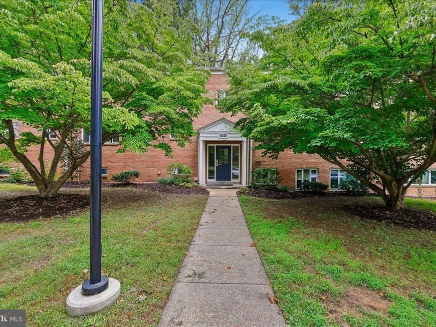 10500 Montrose Avenue, Unit 202, Bethesda, MD 20814 Main Photo