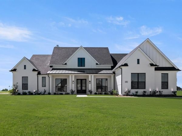 131 Adilynn Trail , Venus, TX 76084